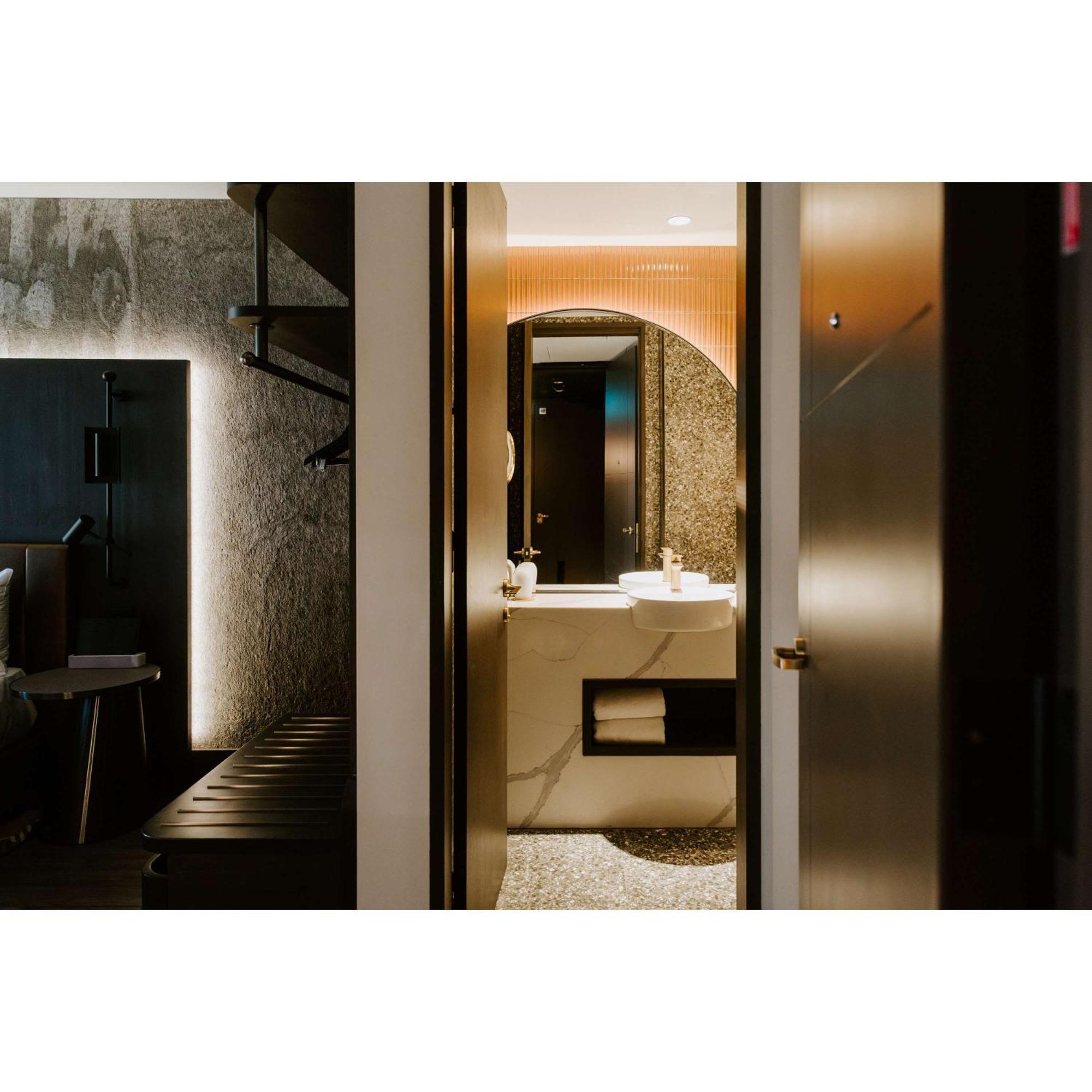 The Motley Hotel Richmond, Tapestry Collection By Hilton Melbourne Zewnętrze zdjęcie